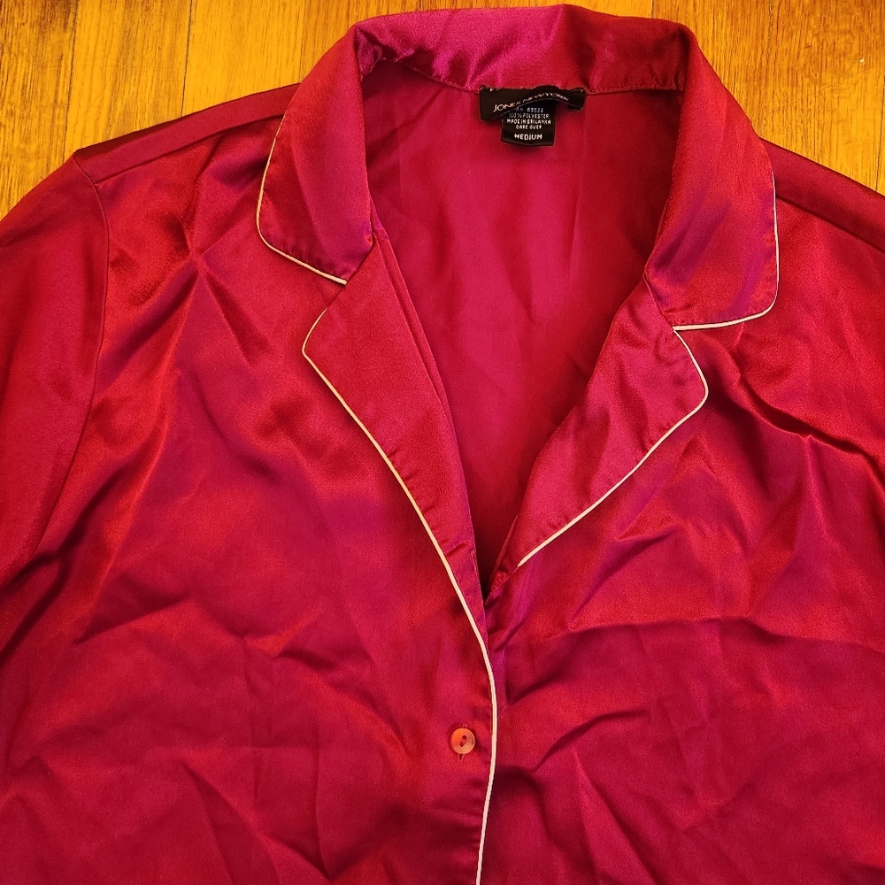 Burgundy Red Satin Long Sleeve Two Piece Pajama Pant Set w/White Trim Size M - Picture 7 of 13